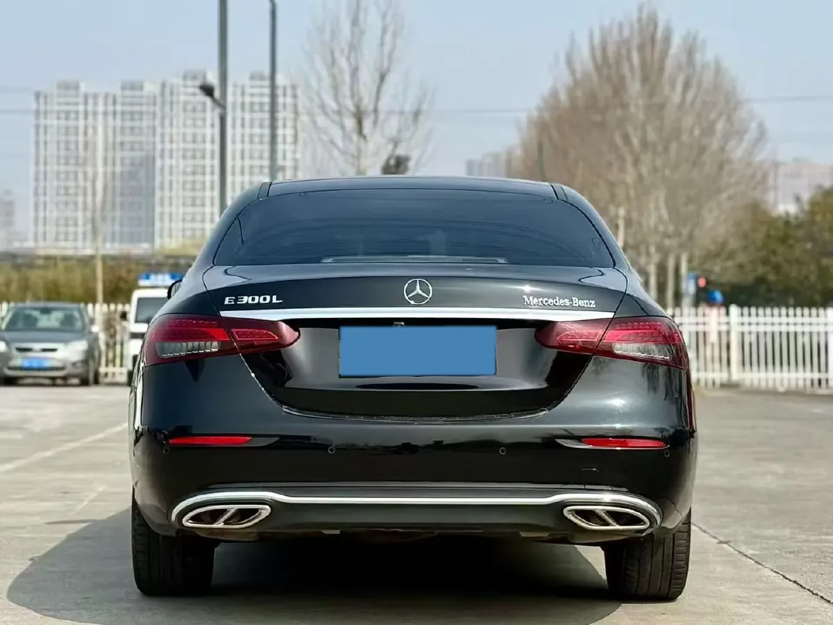 2021 Mercedes-Benz E Class 2.0T 258HP L4 9AT,autocango,china used car exporter,china ev exporter,chinese used car exporter,chinese used ev exporter