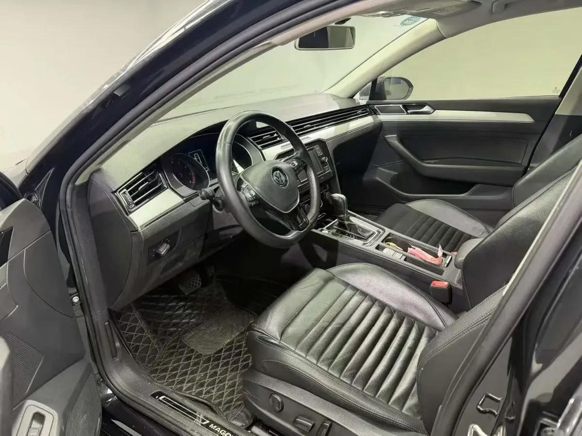 2019 Chevrolet Malibu XL 2.0T 241HP L4 9AT,autocango,china used car exporter,china ev exporter,chinese used car exporter,chinese used ev exporter