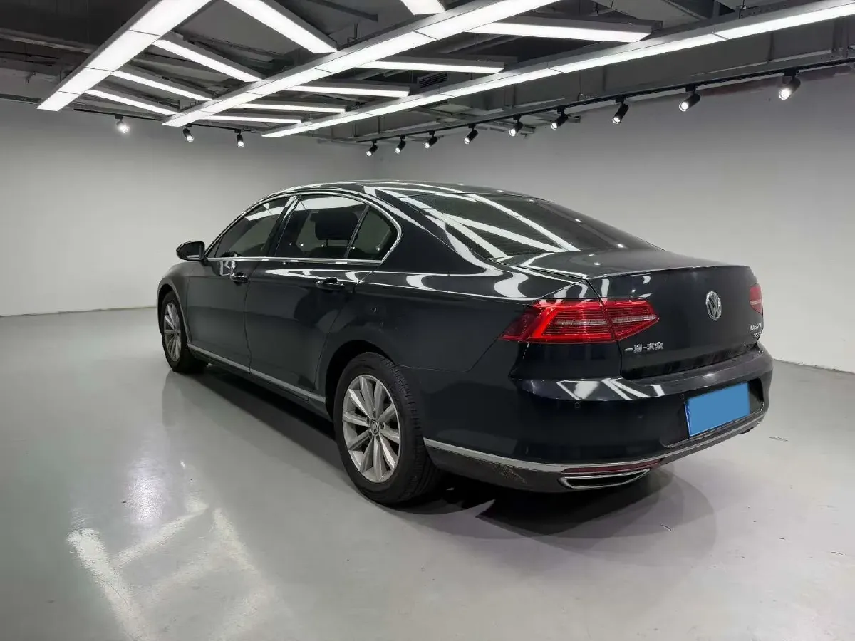 2019 Chevrolet Malibu XL 2.0T 241HP L4 9AT,autocango,china used car exporter,china ev exporter,chinese used car exporter,chinese used ev exporter