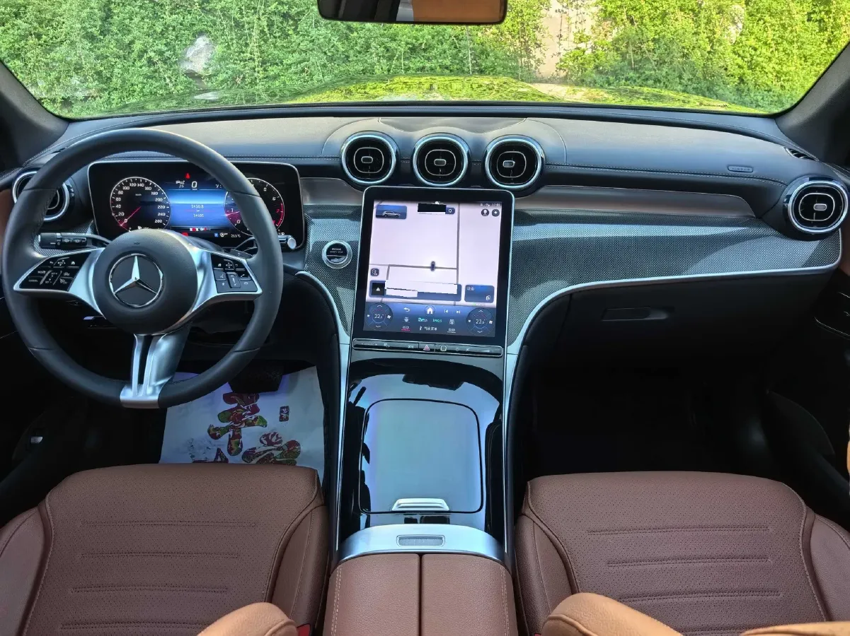 2023 Mercedes-Benz GLC Class 2.0T 204HP L4 9AT,autocango,china used car exporter,china ev exporter,chinese used car exporter,chinese used ev exporter