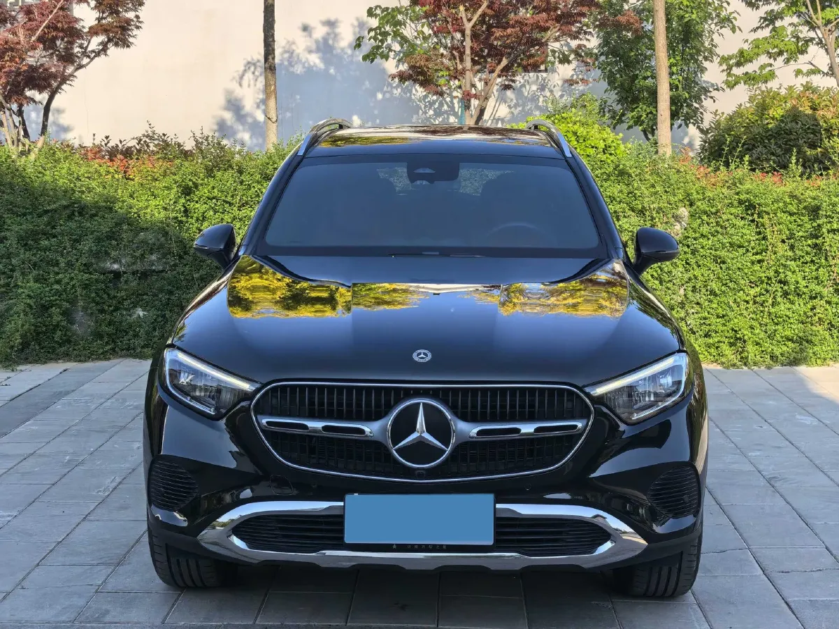 2023 Mercedes-Benz GLC Class 2.0T 204HP L4 9AT,autocango,china used car exporter,china ev exporter,chinese used car exporter,chinese used ev exporter