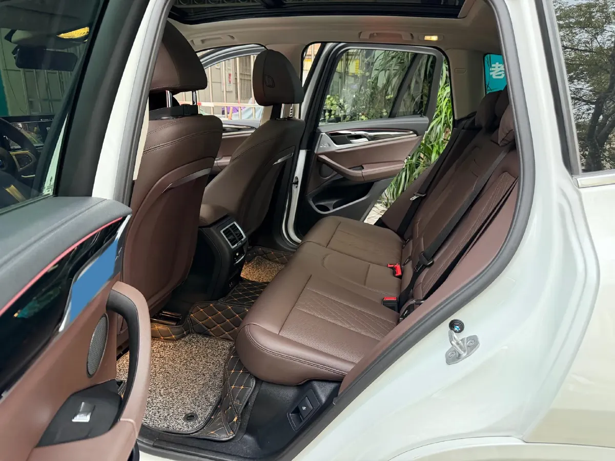 2022 BMW X3 2.0T 184HP L4 8AT,autocango,china used car exporter,china ev exporter,chinese used car exporter,chinese used ev exporter