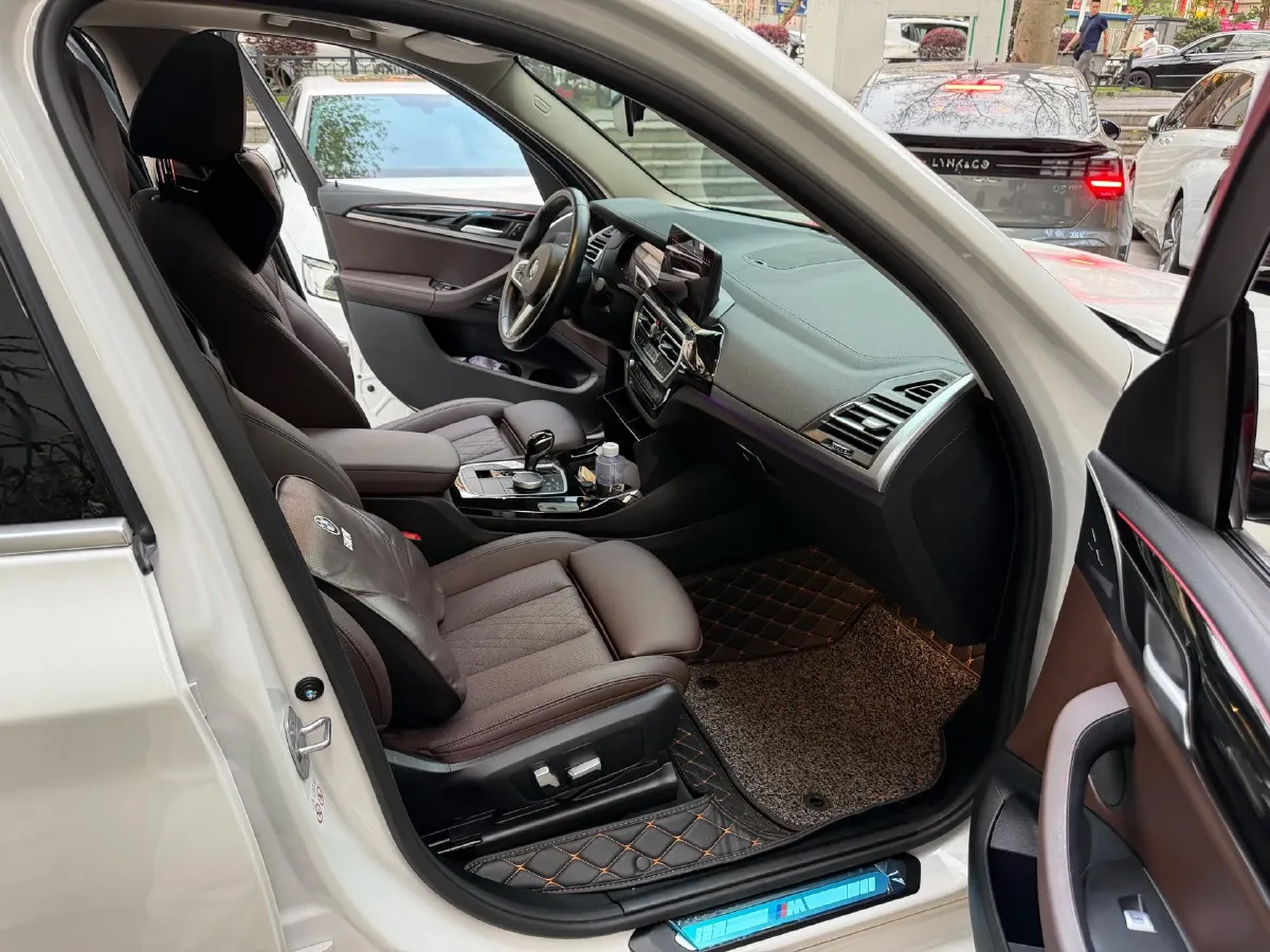 2022 BMW X3 2.0T 184HP L4 8AT,autocango,china used car exporter,china ev exporter,chinese used car exporter,chinese used ev exporter