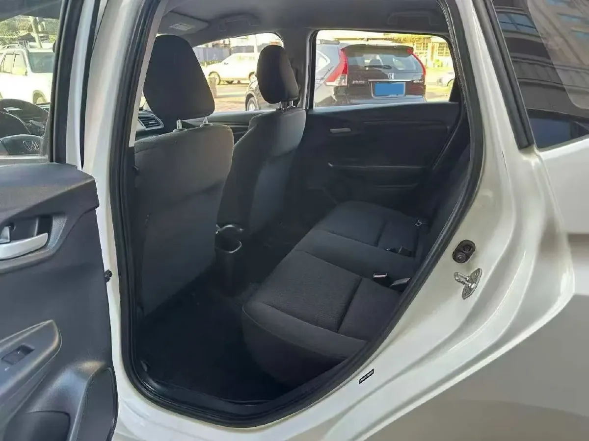 2018 Honda Fit 1.5L 131HP L4 CVT,autocango,china used car exporter,china ev exporter,chinese used car exporter,chinese used ev exporter