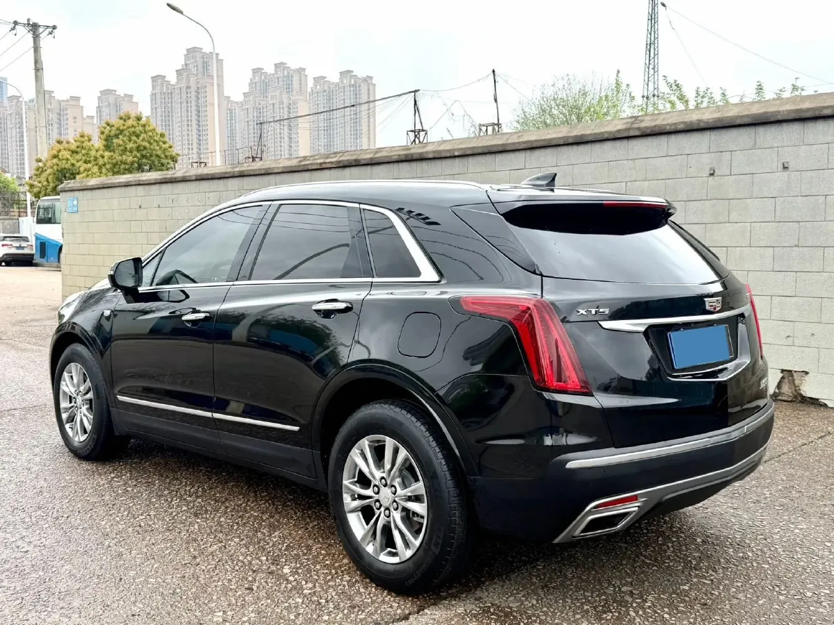 2021 Cadillac XT5 2.0T 237HP L4 9AT,autocango,china used car exporter,china ev exporter,chinese used car exporter,chinese used ev exporter