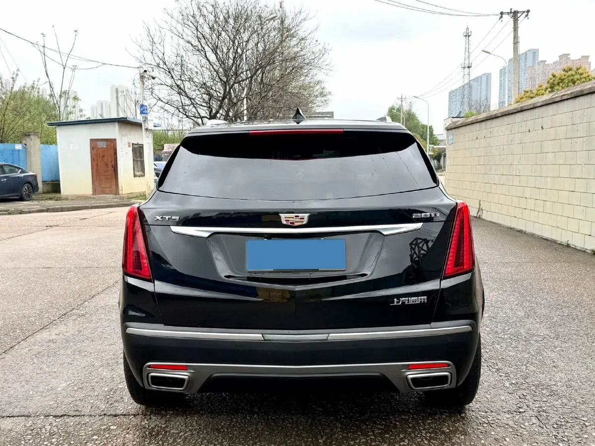 2021 Cadillac XT5 2.0T 237HP L4 9AT,autocango,china used car exporter,china ev exporter,chinese used car exporter,chinese used ev exporter
