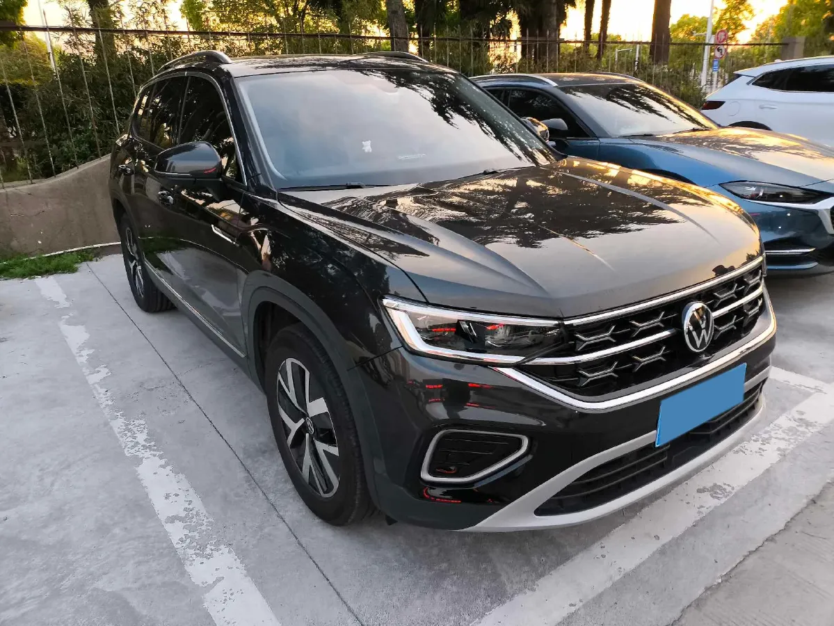 2024 Volkswagen Tayron 1.5T 160HP L4 7DCT,autocango,china used car exporter,china ev exporter,chinese used car exporter,chinese used ev exporter