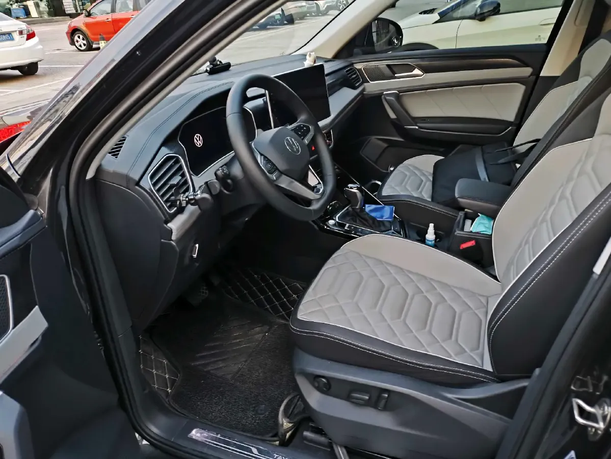 2024 Volkswagen Tayron 1.5T 160HP L4 7DCT,autocango,china used car exporter,china ev exporter,chinese used car exporter,chinese used ev exporter