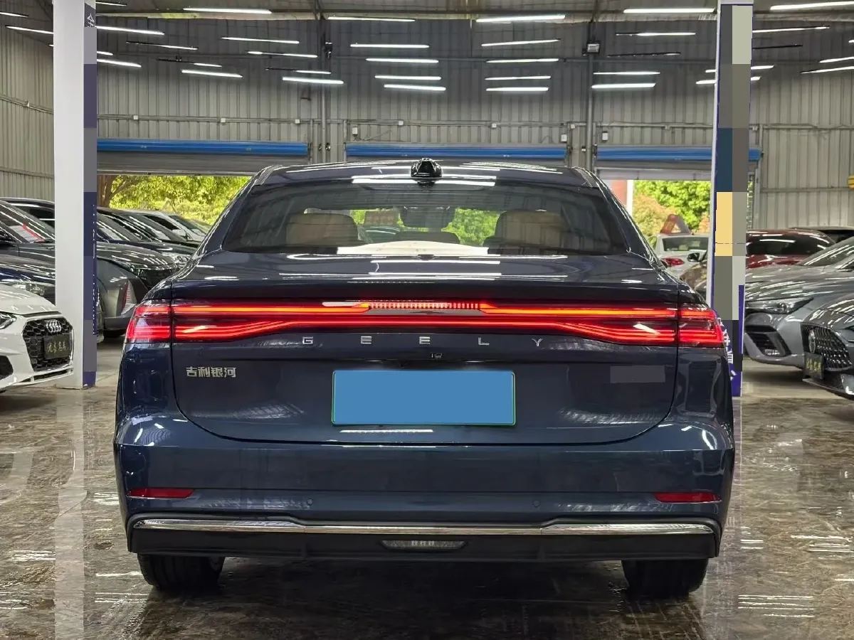 2025 Geely Galaxy A7 1.5L 112HP L4 1DHT PHEV,autocango,china used car exporter,china ev exporter,chinese used car exporter,chinese used ev exporter