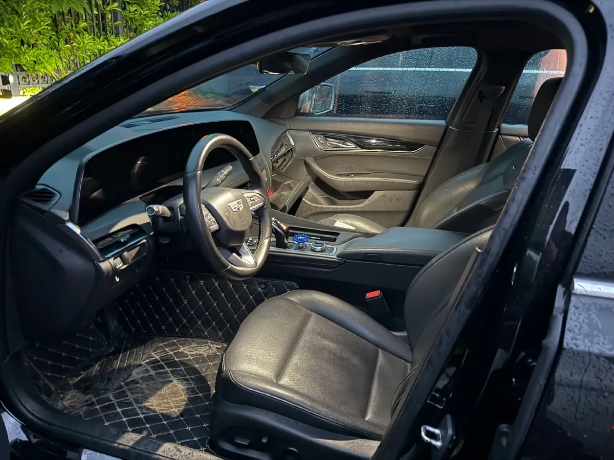 2024 Cadillac CT5 2.0T 237HP L4 10AT,autocango,china used car exporter,china ev exporter,chinese used car exporter,chinese used ev exporter