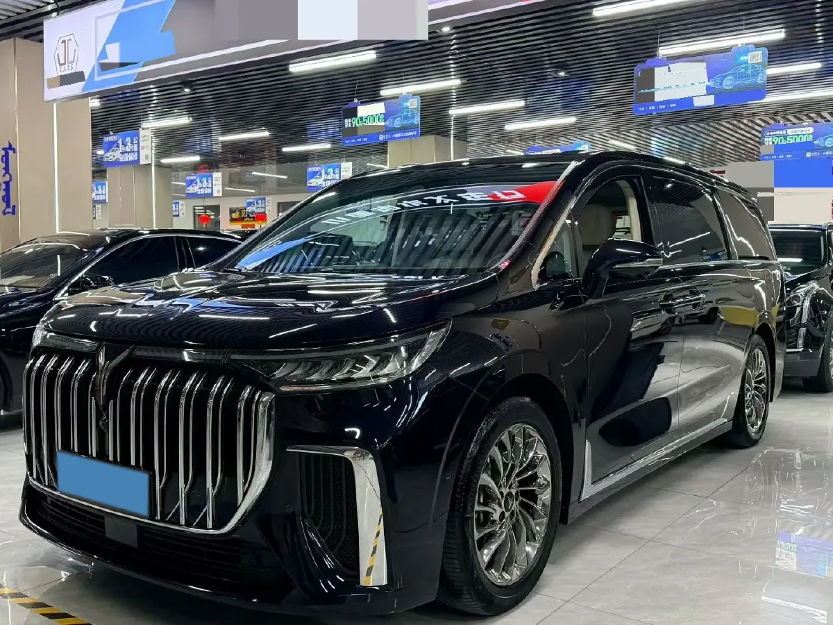 2022 Voyah Dream 1.5T 136HP L4 PHEV 25.57KWH,autocango,china used car exporter,china ev exporter,chinese used car exporter,chinese used ev exporter