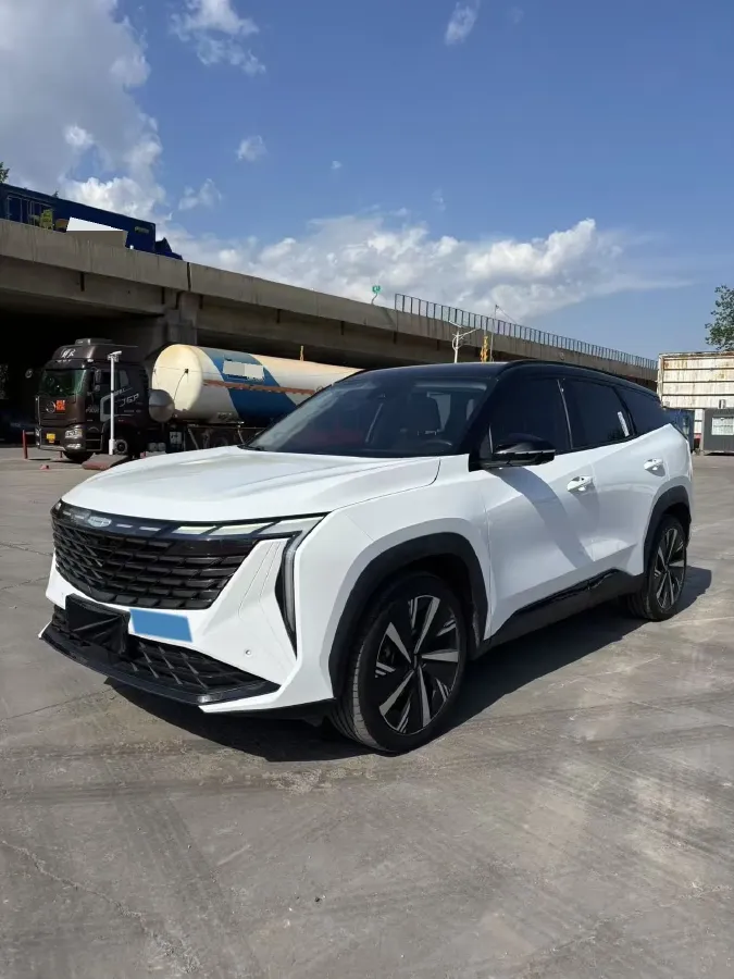 2023 Geely StarRay 1.5T 181HP L4 7DCT,autocango,china used car exporter,china ev exporter,chinese used car exporter,chinese used ev exporter