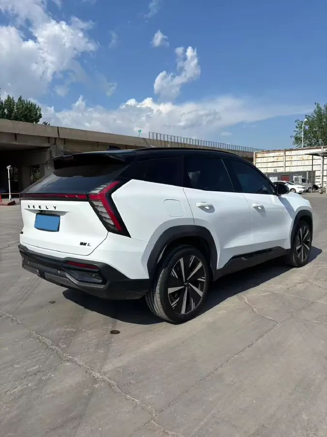 2023 Geely StarRay 1.5T 181HP L4 7DCT,autocango,china used car exporter,china ev exporter,chinese used car exporter,chinese used ev exporter