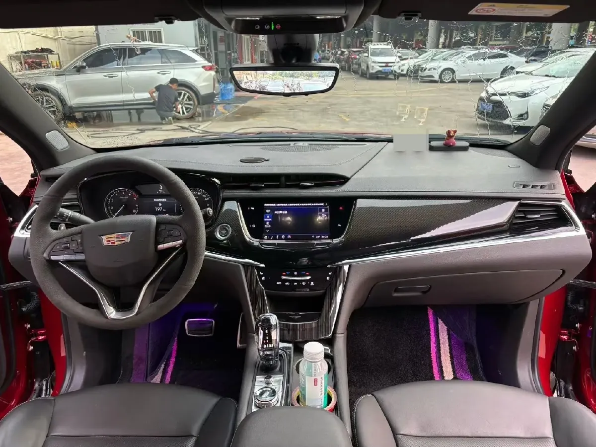 2022 Cadillac XT6 2.0T 237HP L4 9AT,autocango,china used car exporter,china ev exporter,chinese used car exporter,chinese used ev exporter