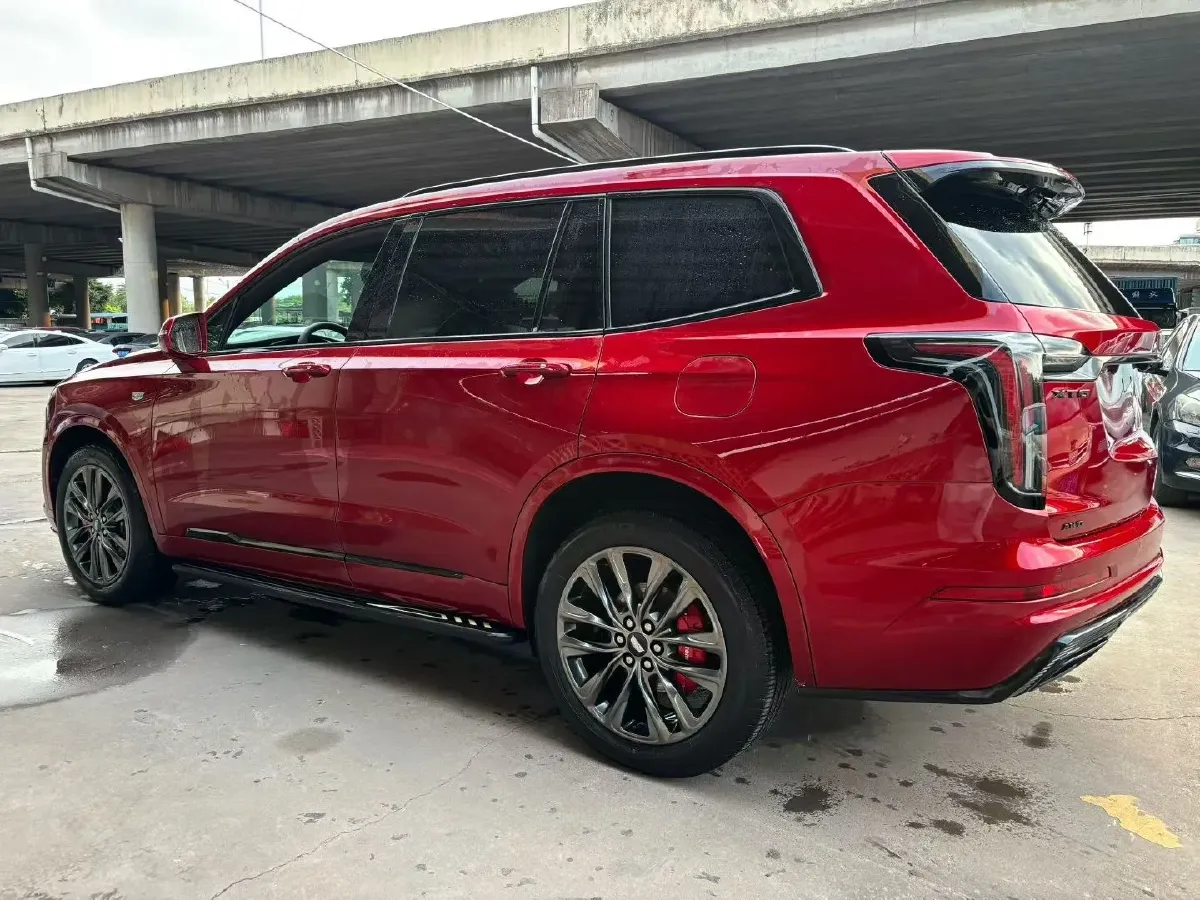 2022 Cadillac XT6 2.0T 237HP L4 9AT,autocango,china used car exporter,china ev exporter,chinese used car exporter,chinese used ev exporter