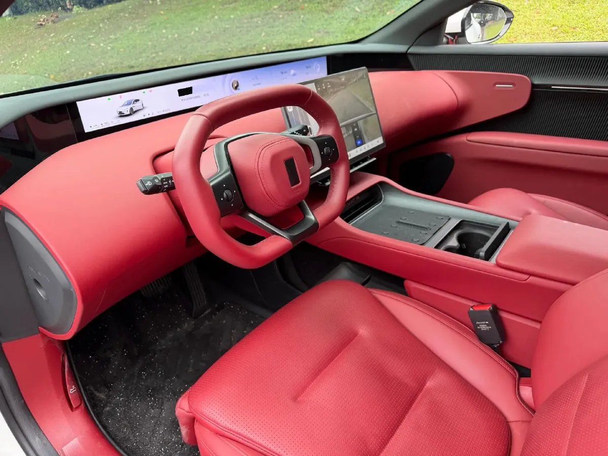 2025 Avatr 12 1.5T 156HP L4 REEV 39.05KWH,autocango,china used car exporter,china ev exporter,chinese used car exporter,chinese used ev exporter