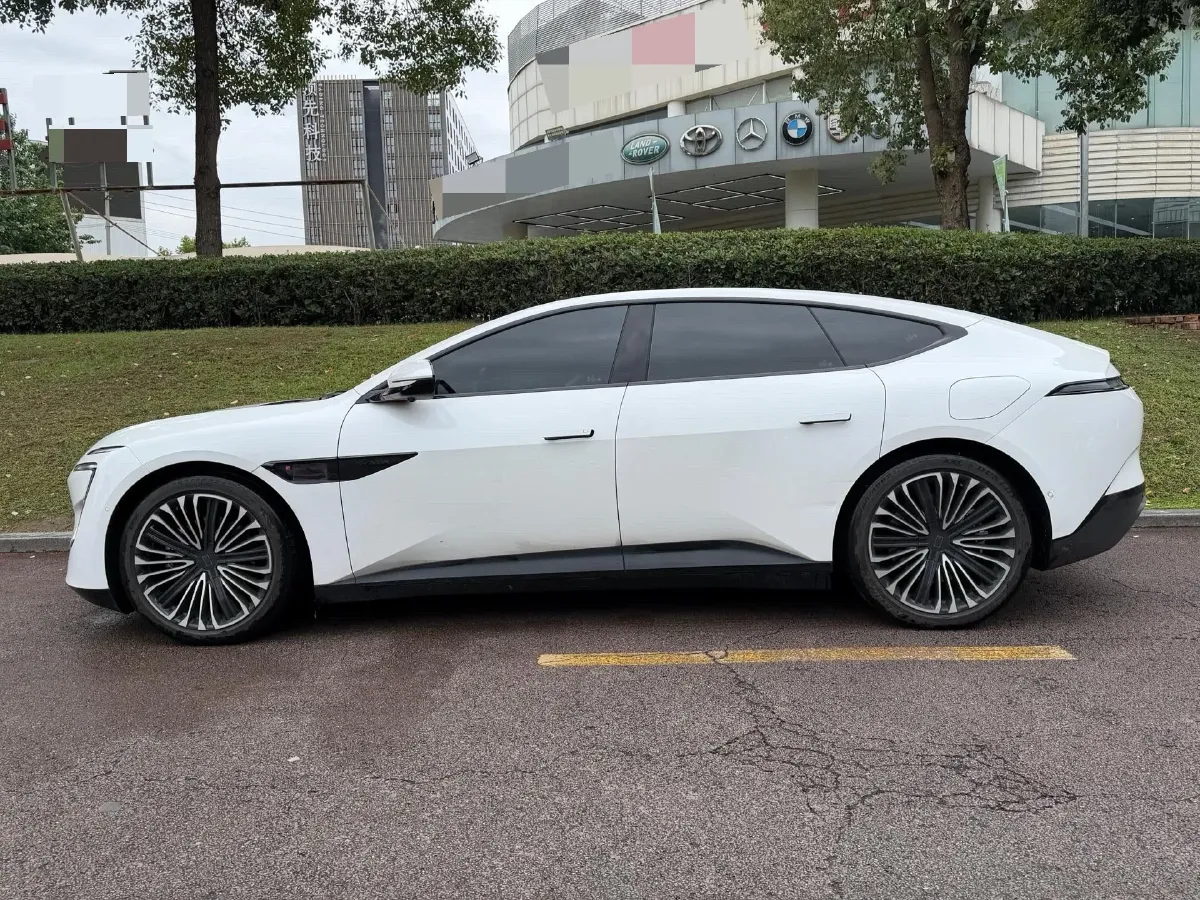 2025 Avatr 12 1.5T 156HP L4 REEV 39.05KWH,autocango,china used car exporter,china ev exporter,chinese used car exporter,chinese used ev exporter