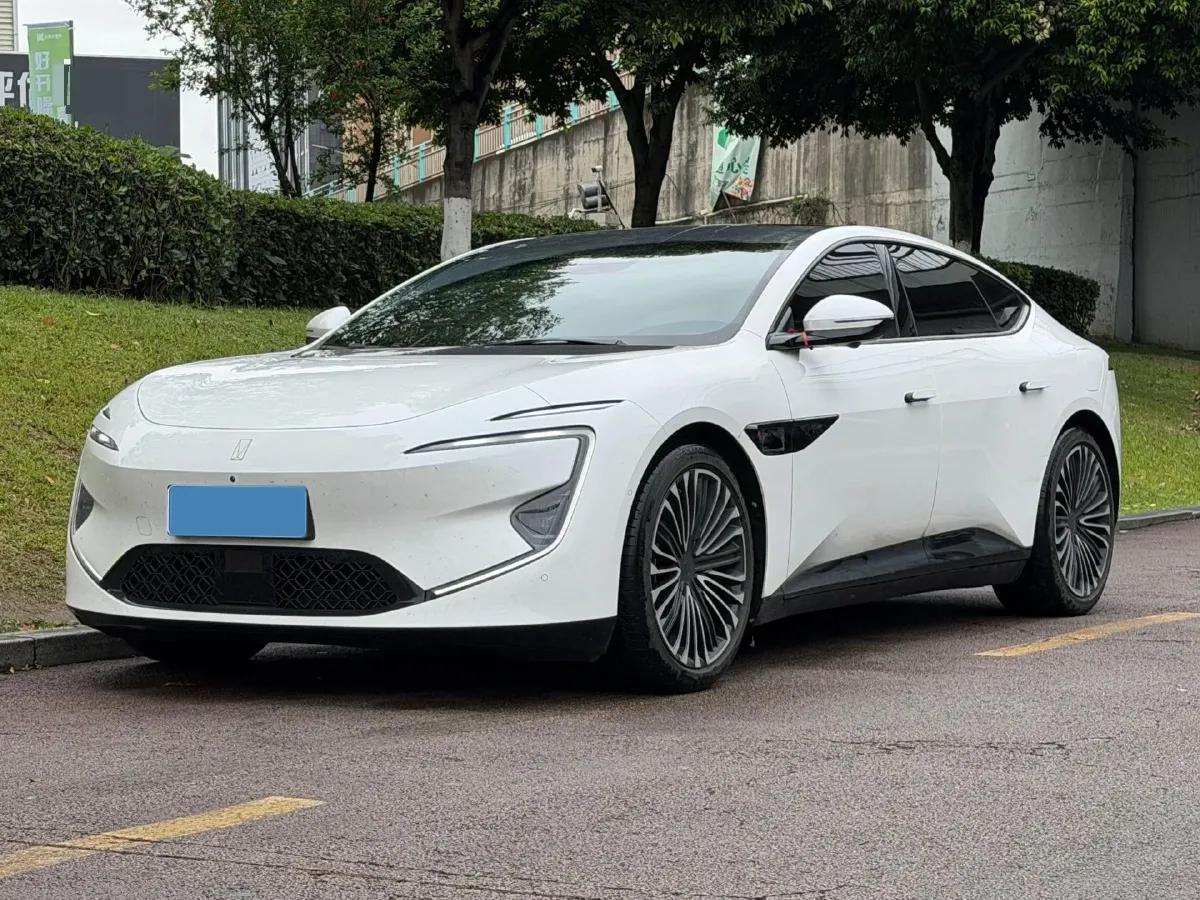 2025 Avatr 12 1.5T 156HP L4 REEV 39.05KWH,autocango,china used car exporter,china ev exporter,chinese used car exporter,chinese used ev exporter