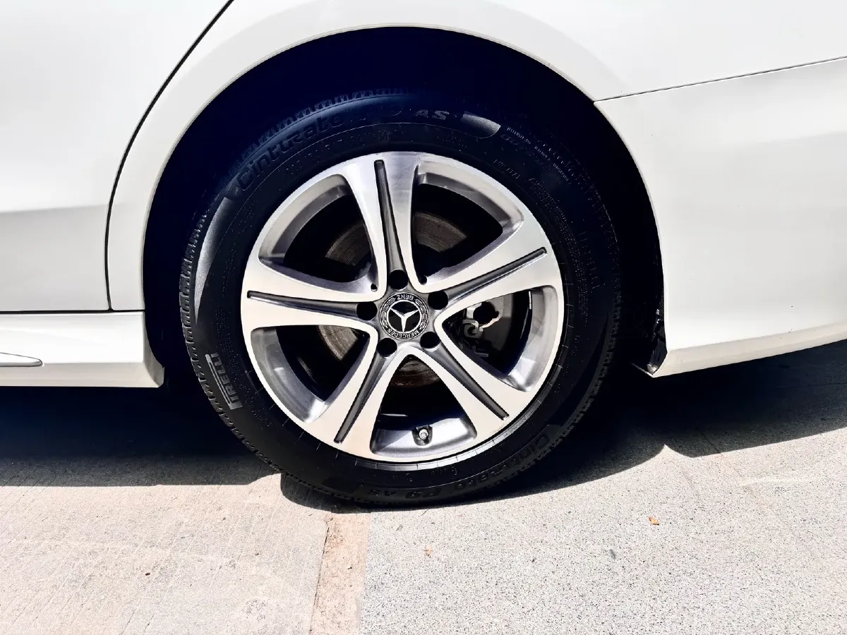 2020 Mercedes-Benz C Class 1.5T 184HP L4 9AT,autocango,china used car exporter,china ev exporter,chinese used car exporter,chinese used ev exporter