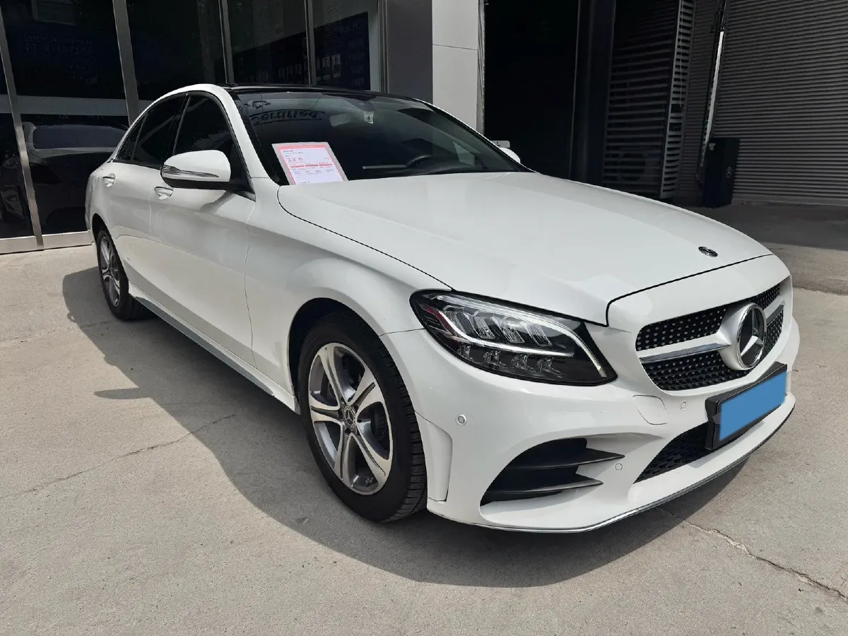 2020 Mercedes-Benz C Class 1.5T 184HP L4 9AT,autocango,china used car exporter,china ev exporter,chinese used car exporter,chinese used ev exporter
