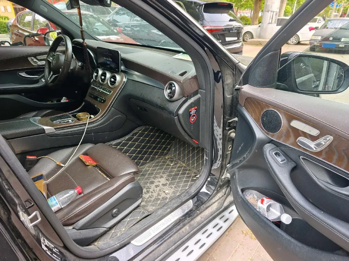 2020 Mercedes-Benz GLC Class 2.0T 258HP L4 9AT,autocango,china used car exporter,china ev exporter,chinese used car exporter,chinese used ev exporter