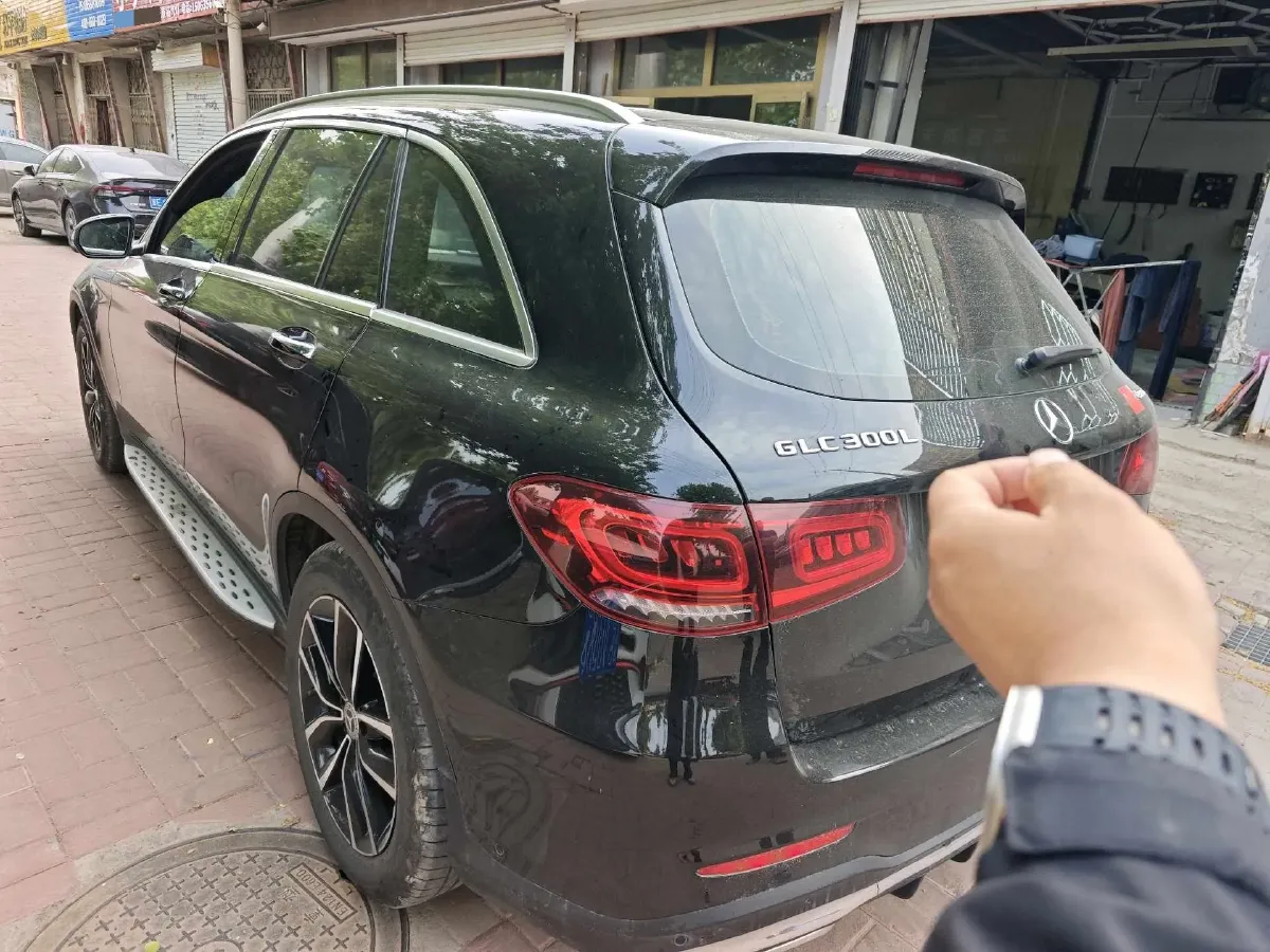 2020 Mercedes-Benz GLC Class 2.0T 258HP L4 9AT,autocango,china used car exporter,china ev exporter,chinese used car exporter,chinese used ev exporter