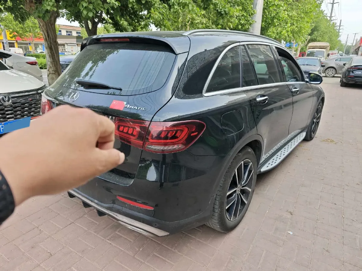 2020 Mercedes-Benz GLC Class 2.0T 258HP L4 9AT,autocango,china used car exporter,china ev exporter,chinese used car exporter,chinese used ev exporter