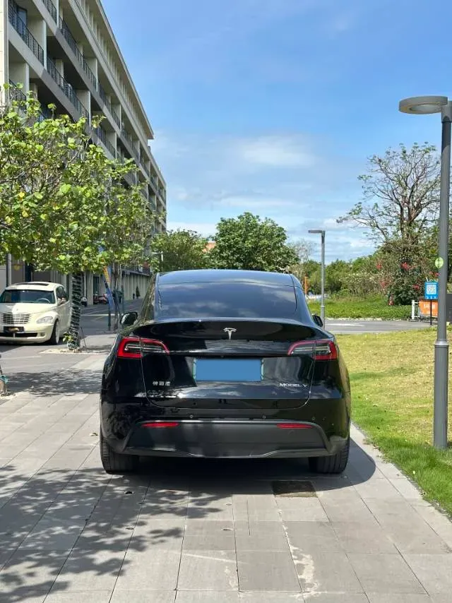 2022 Tesla Model Y BEV 78.4KWH,autocango,china used car exporter,china ev exporter,chinese used car exporter,chinese used ev exporter