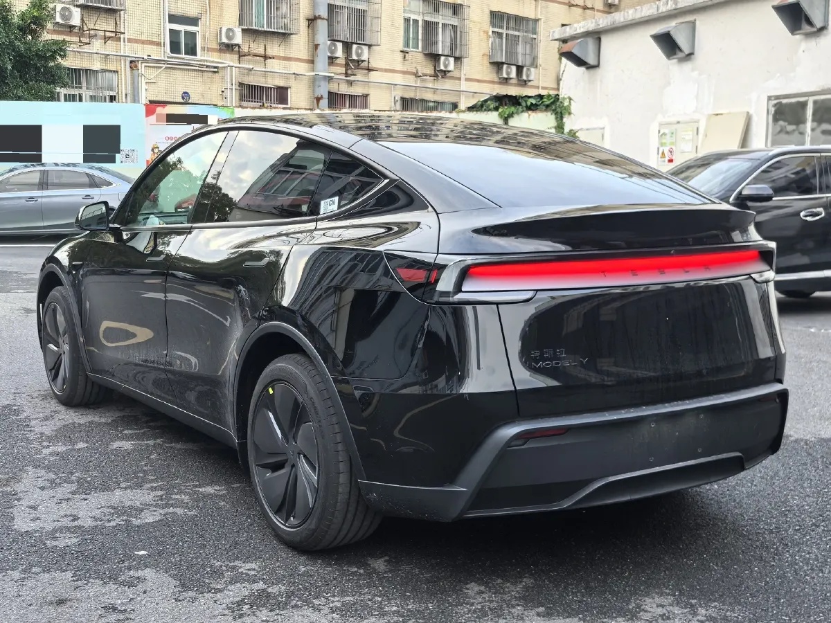 2026 Tesla Model Y BEV,autocango,china used car exporter,china ev exporter,chinese used car exporter,chinese used ev exporter