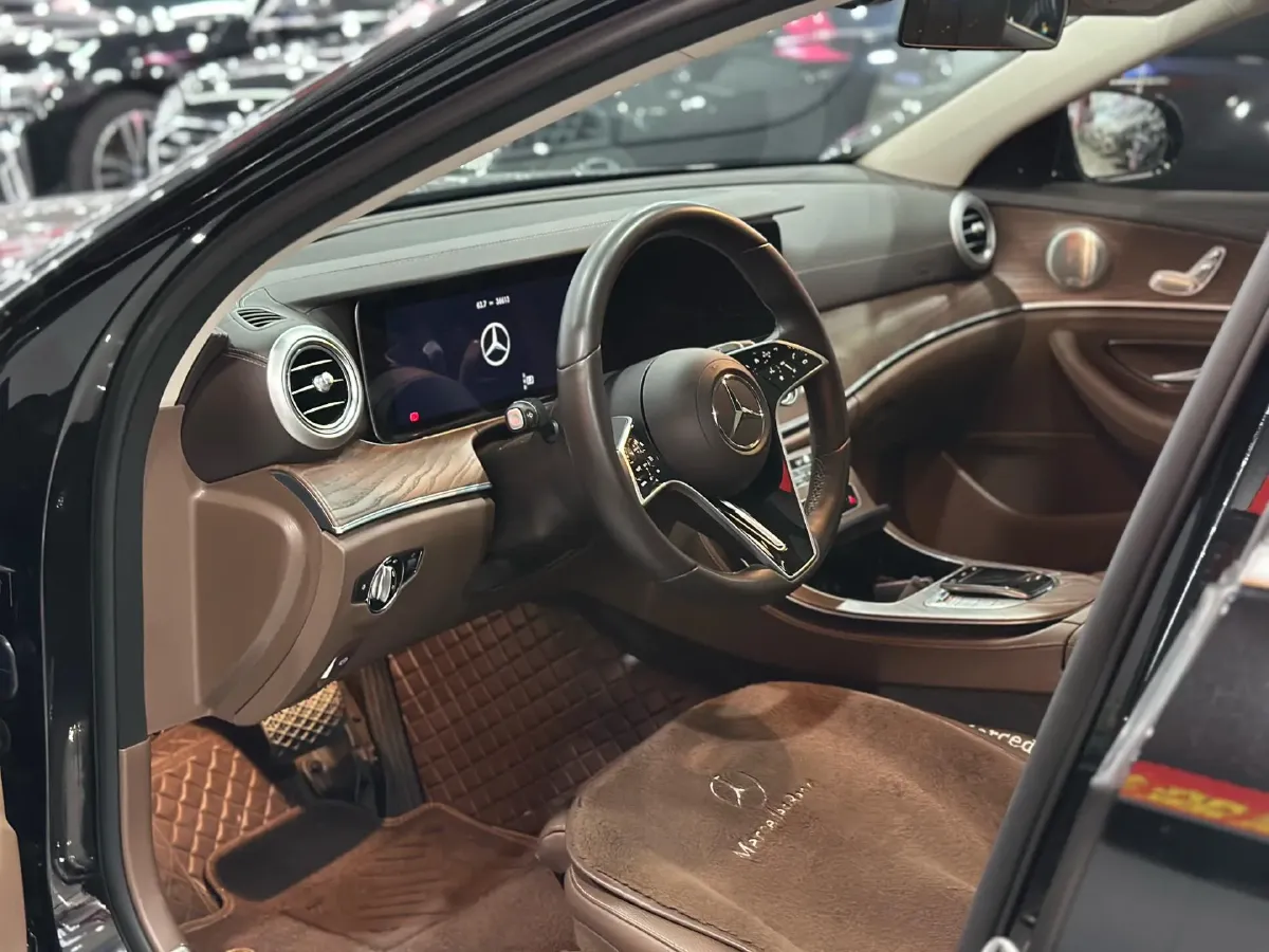 2023 Mercedes-Benz E Class 2.0T 197HP L4 9AT,autocango,china used car exporter,china ev exporter,chinese used car exporter,chinese used ev exporter