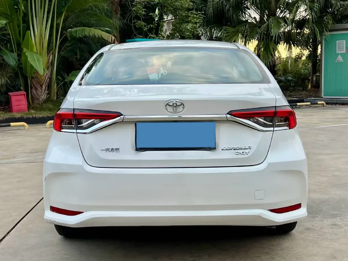 2021 Toyota Corolla 1.2T 116HP L4 CVT,autocango,china used car exporter,china ev exporter,chinese used car exporter,chinese used ev exporter