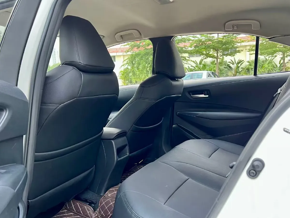 2021 Toyota Corolla 1.2T 116HP L4 CVT,autocango,china used car exporter,china ev exporter,chinese used car exporter,chinese used ev exporter