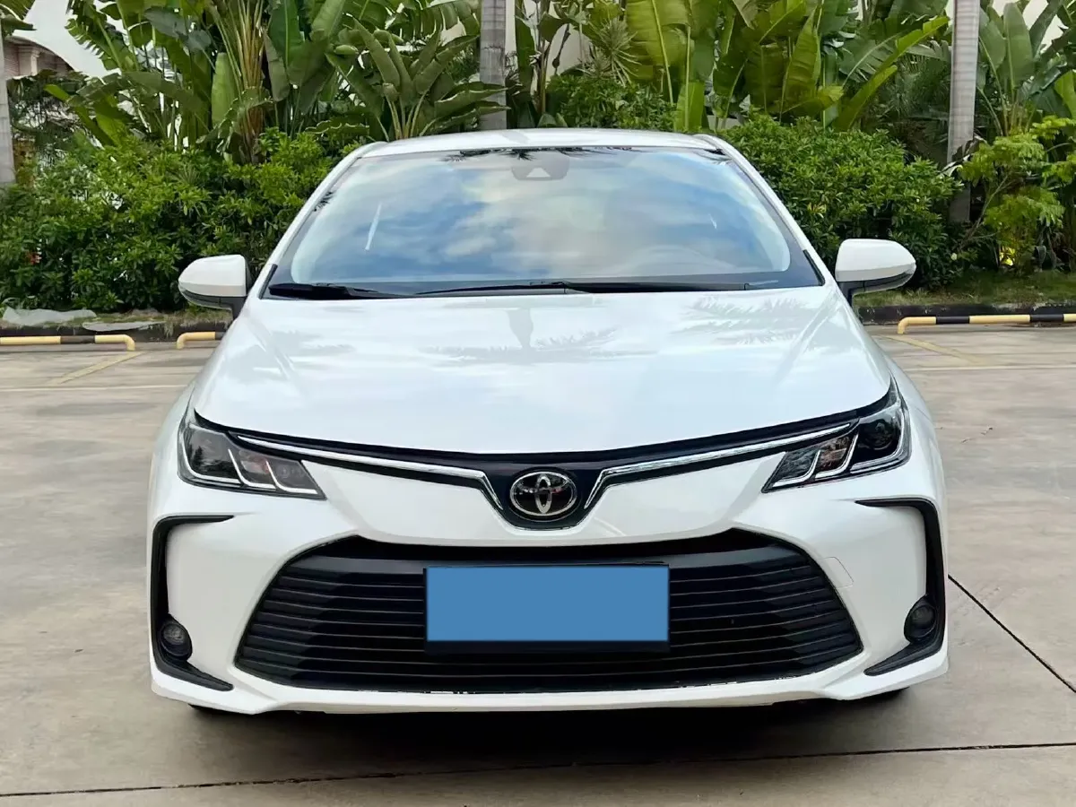 2021 Toyota Corolla 1.2T 116HP L4 CVT,autocango,china used car exporter,china ev exporter,chinese used car exporter,chinese used ev exporter