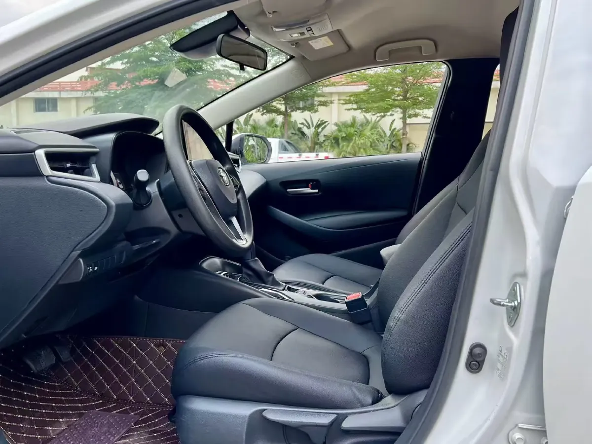 2021 Toyota Corolla 1.2T 116HP L4 CVT,autocango,china used car exporter,china ev exporter,chinese used car exporter,chinese used ev exporter