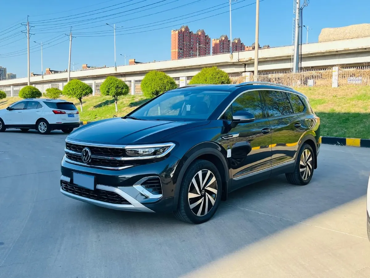 2021 Volkswagen Talagon 2.0T 220HP L4 7DCT,autocango,china used car exporter,china ev exporter,chinese used car exporter,chinese used ev exporter