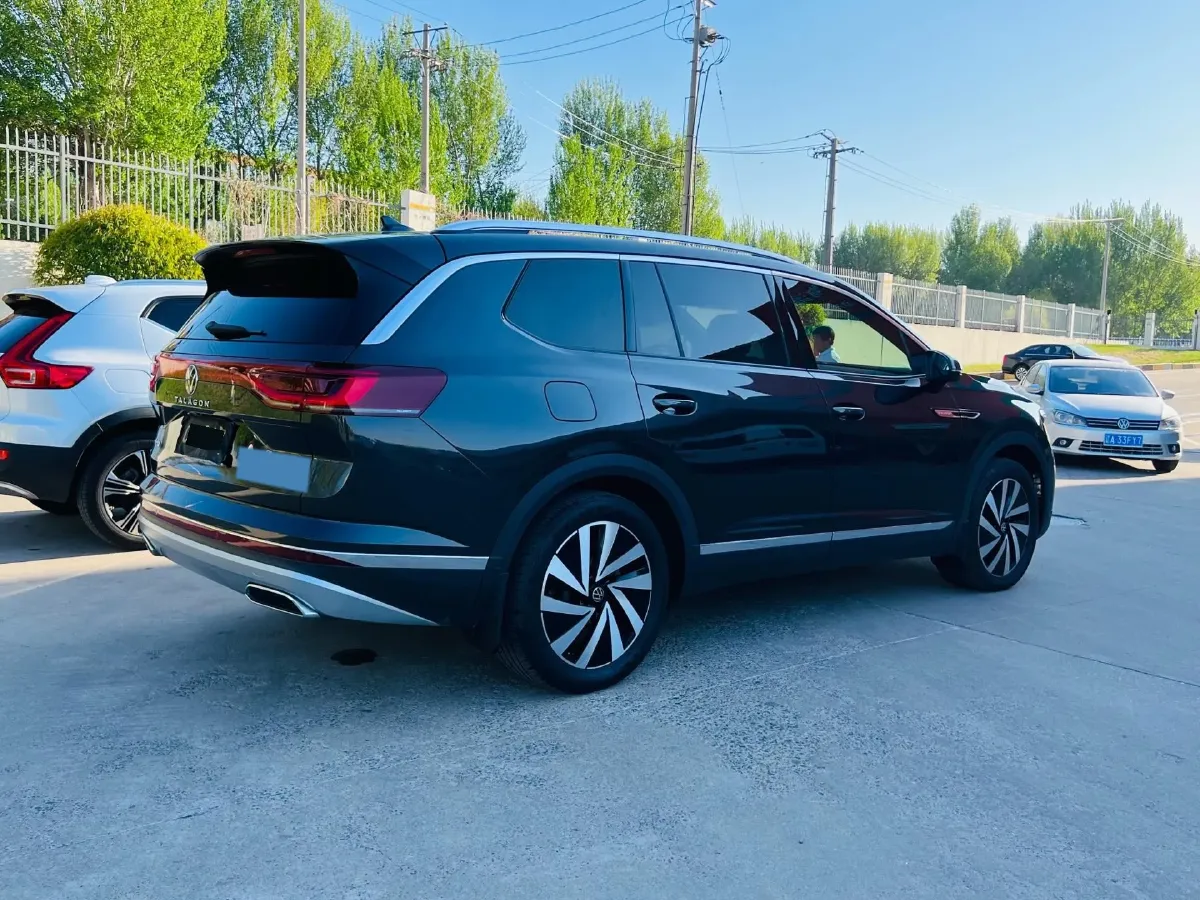 2021 Volkswagen Talagon 2.0T 220HP L4 7DCT,autocango,china used car exporter,china ev exporter,chinese used car exporter,chinese used ev exporter