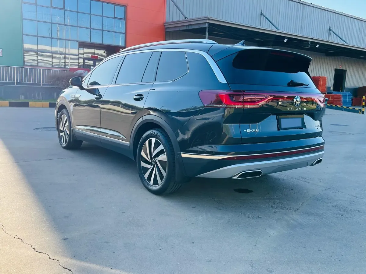 2021 Volkswagen Talagon 2.0T 220HP L4 7DCT,autocango,china used car exporter,china ev exporter,chinese used car exporter,chinese used ev exporter