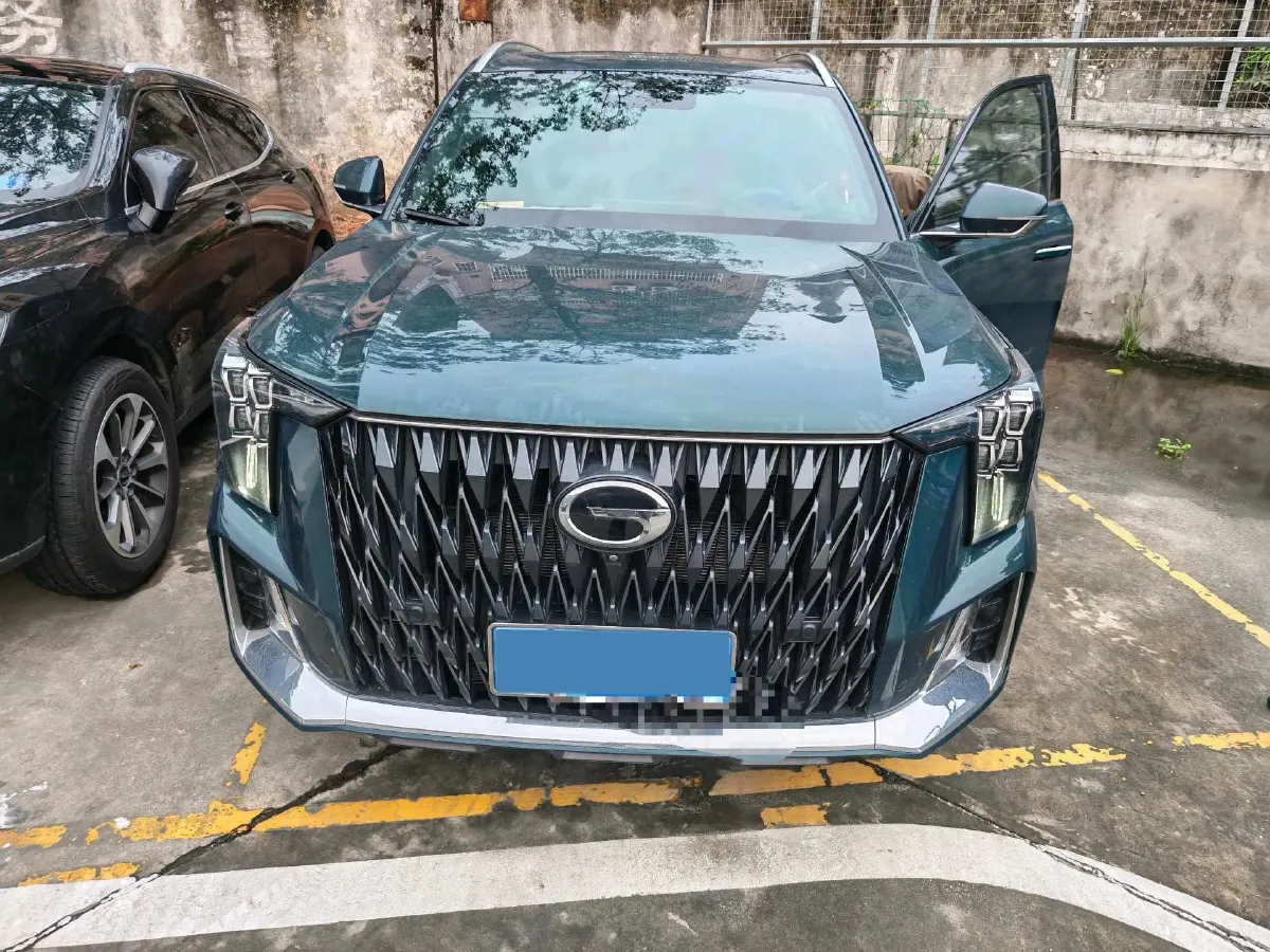 2022 GAC Trumpchi GS8 2.0T 190HP L4 E-CVT Hybrid,autocango,china used car exporter,china ev exporter,chinese used car exporter,chinese used ev exporter