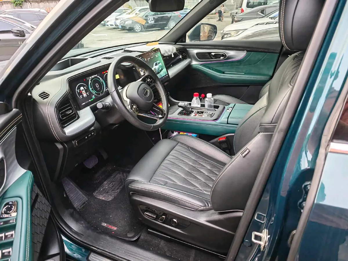 2022 GAC Trumpchi GS8 2.0T 190HP L4 E-CVT Hybrid,autocango,china used car exporter,china ev exporter,chinese used car exporter,chinese used ev exporter