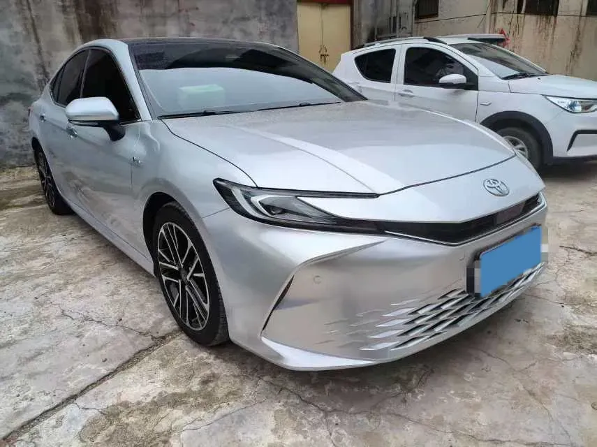 2024 Toyota Camry 2.0L 152HP L4 E-CVT Hybrid,autocango,china used car exporter,china ev exporter,chinese used car exporter,chinese used ev exporter