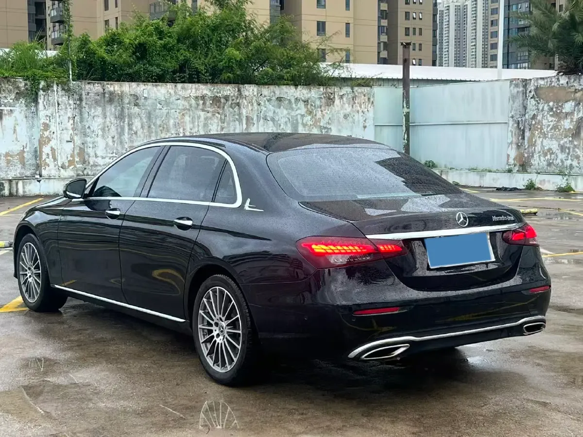 2021 Mercedes-Benz E Class 1.5T 184HP L4 9AT,autocango,china used car exporter,china ev exporter,chinese used car exporter,chinese used ev exporter
