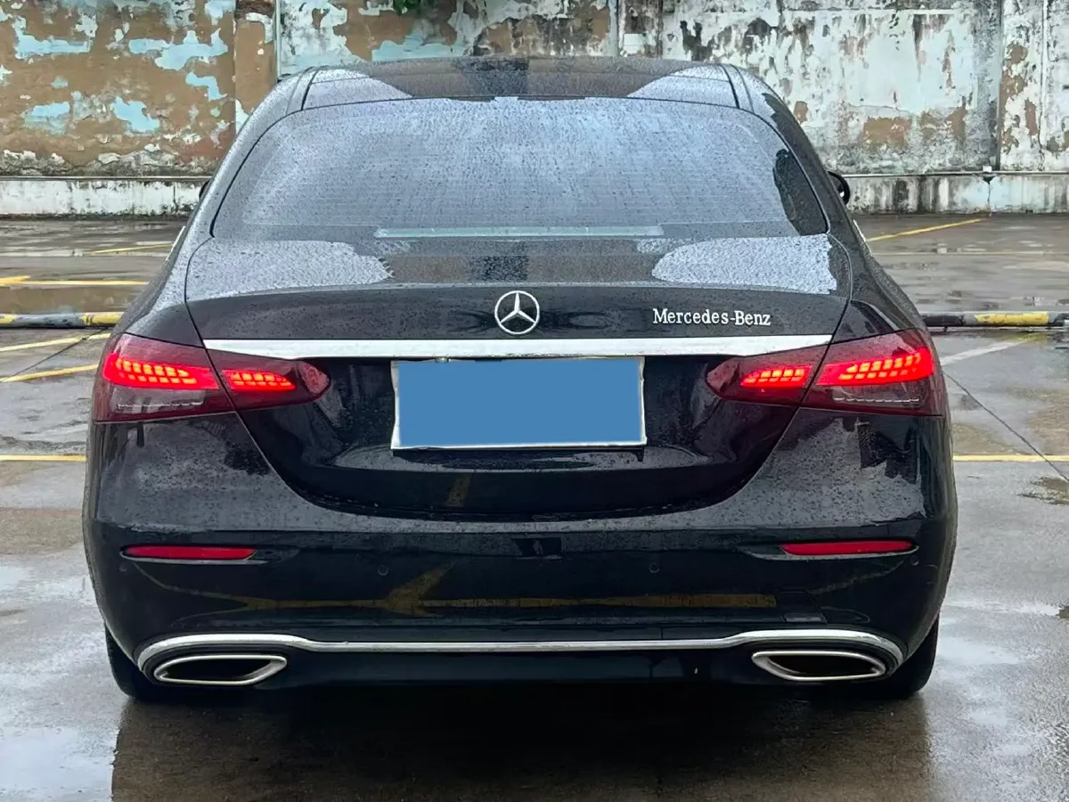 2021 Mercedes-Benz E Class 1.5T 184HP L4 9AT,autocango,china used car exporter,china ev exporter,chinese used car exporter,chinese used ev exporter