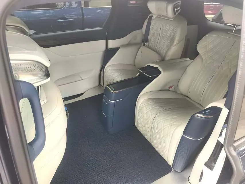 2021 Buick GL8 2.0T 237HP L4 9AT,autocango,china used car exporter,china ev exporter,chinese used car exporter,chinese used ev exporter