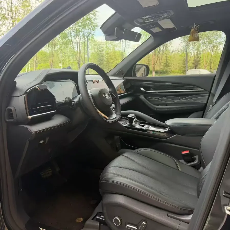 2024 Geely Monjaro 2.0T 218HP L4 7DCT,autocango,china used car exporter,china ev exporter,chinese used car exporter,chinese used ev exporter