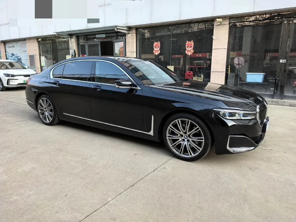 2021 BMW 7 Series 3.0T 340HP L6 8AT,autocango,china used car exporter,china ev exporter,chinese used car exporter,chinese used ev exporter