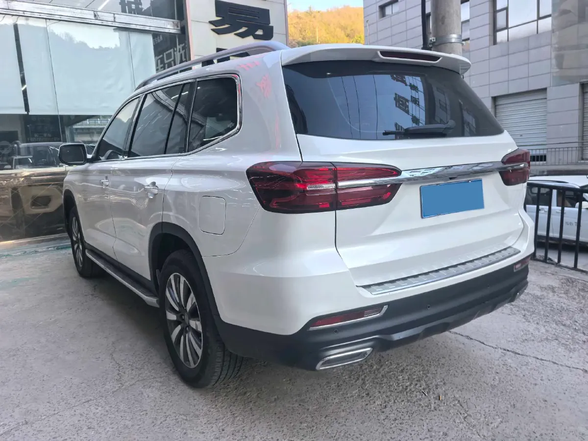 2019 Roewe RX8 2.0T 222HP L4 6AT,autocango,china used car exporter,china ev exporter,chinese used car exporter,chinese used ev exporter