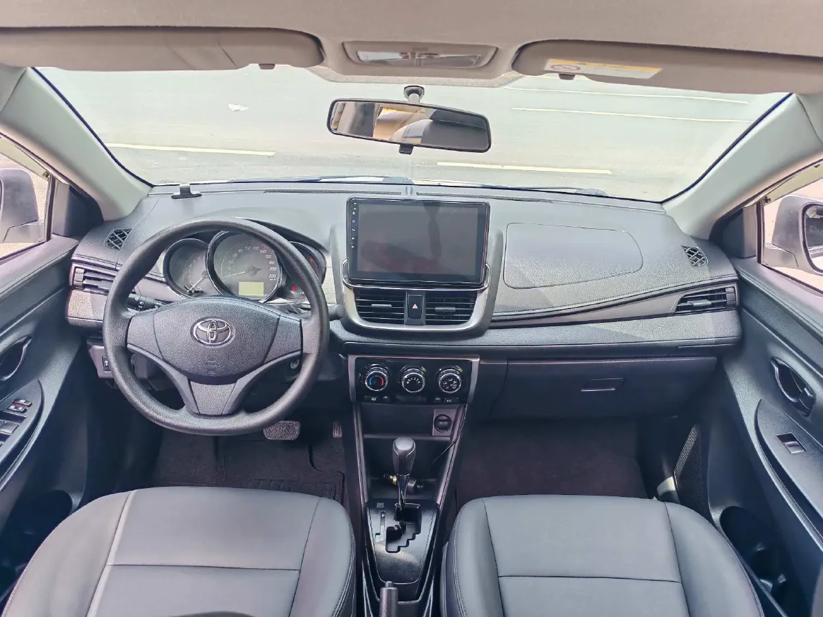 2020 Toyota Yaris L 1.5L 110HP L4 CVT,autocango,china used car exporter,china ev exporter,chinese used car exporter,chinese used ev exporter