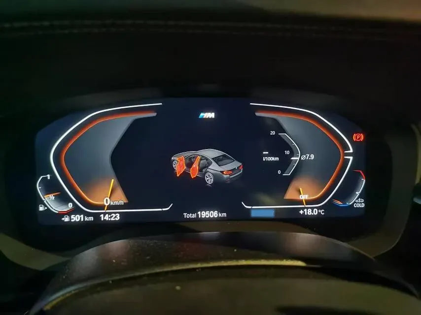 2022 BMW 5 Series 2.0T 184HP L4 8AT,autocango,china used car exporter,china ev exporter,chinese used car exporter,chinese used ev exporter