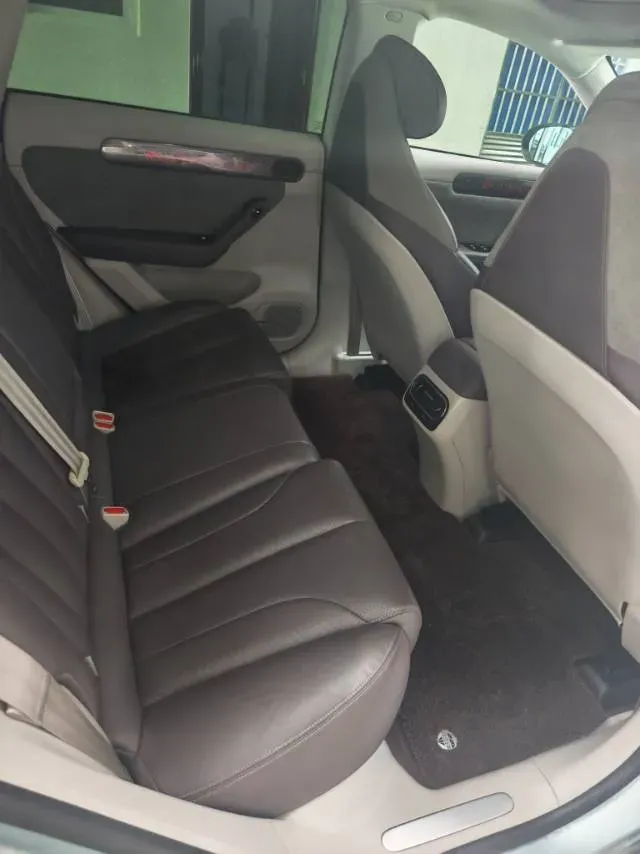 2021 Mitsubishi Outlander 2.4L 192HP L4 CVT,autocango,china used car exporter,china ev exporter,chinese used car exporter,chinese used ev exporter