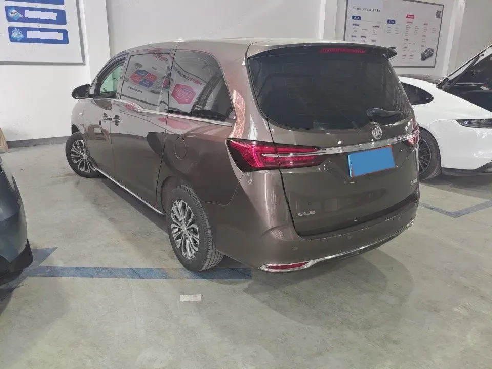 2023 Buick GL8 2.0T 237HP L4 9AT,autocango,china used car exporter,china ev exporter,chinese used car exporter,chinese used ev exporter